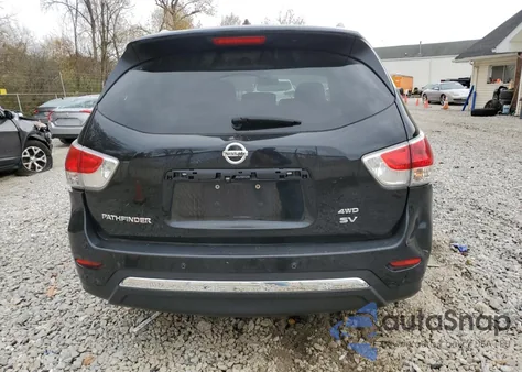 2015 Nissan Pathfinder S из США, поврежденный, VIN 5N1AR2MM8FC624022